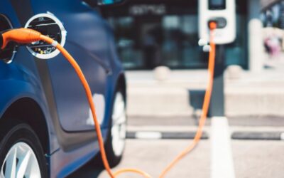 Electric and Hybrid Cars: Pros and Cons